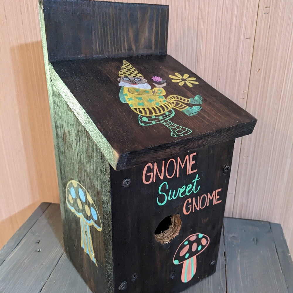 Handmade GNOME Cedar Wood Birdhouse - Picture 4 of 8